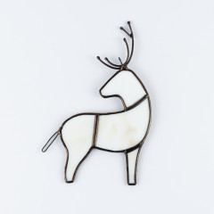 Závěsný sob z bílého skla JEMNÉ PAROŽÍ