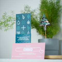 VÁNOČNÍ VOUCHER s keramickým stromečkem